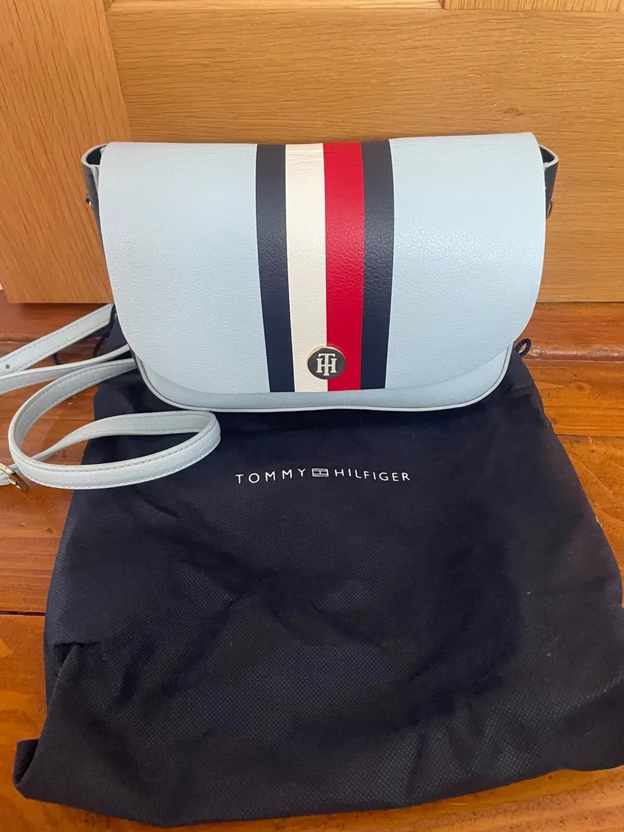 Tommy Hilfiger bag - Image 1