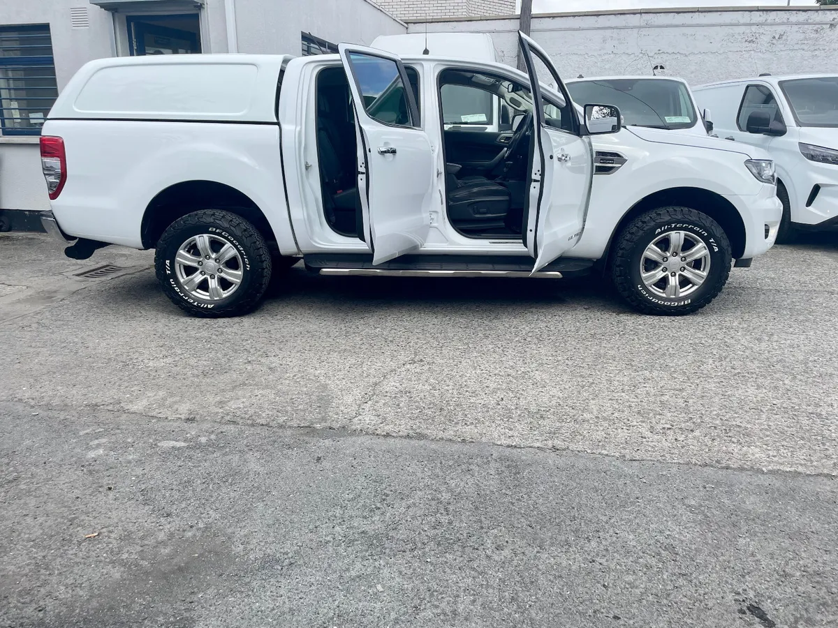 Ford Ranger Limited 2.0TDCI 213BHP 4WD Auto,2022 - Image 3
