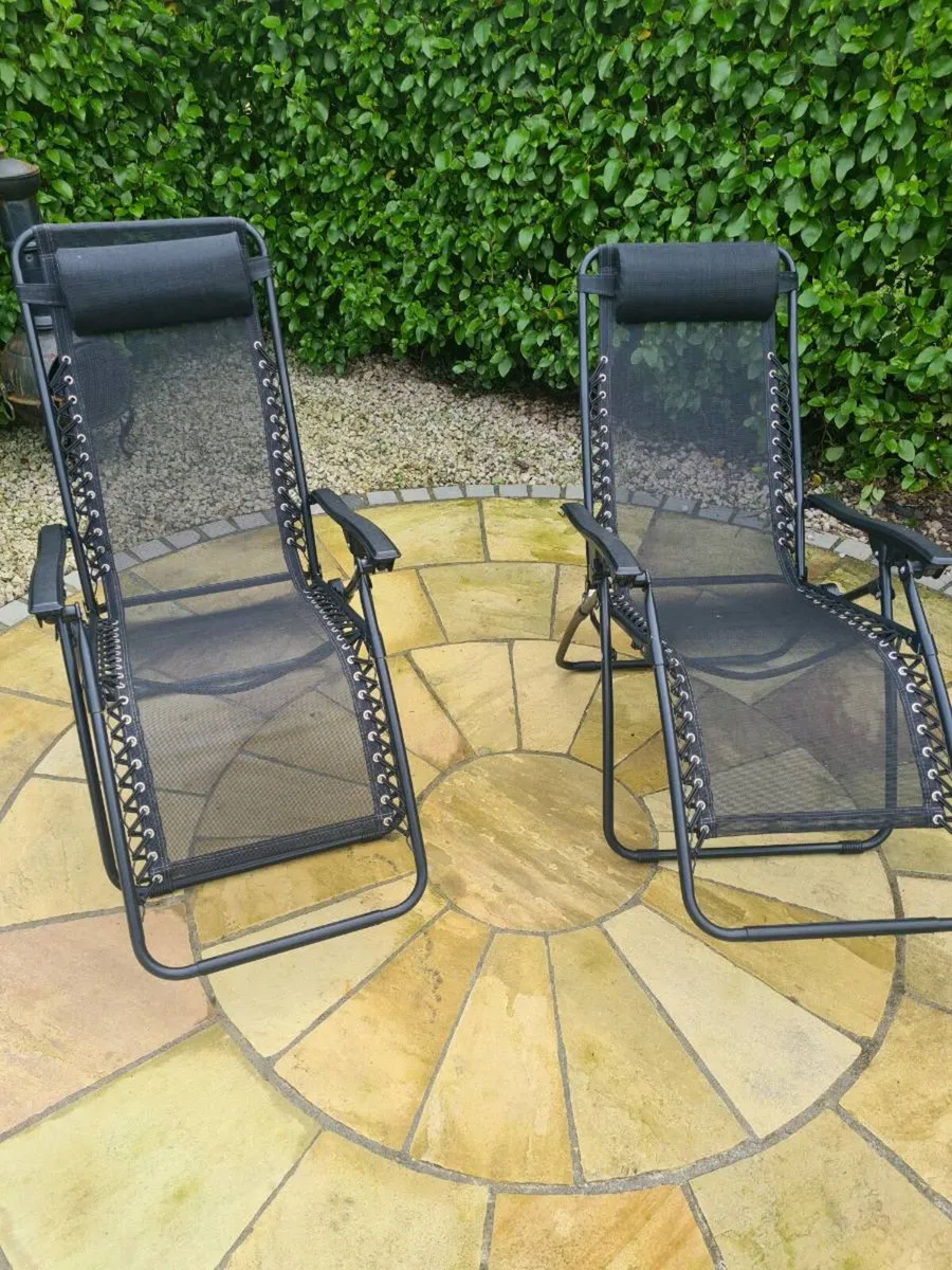 Sun lougers - Image 2