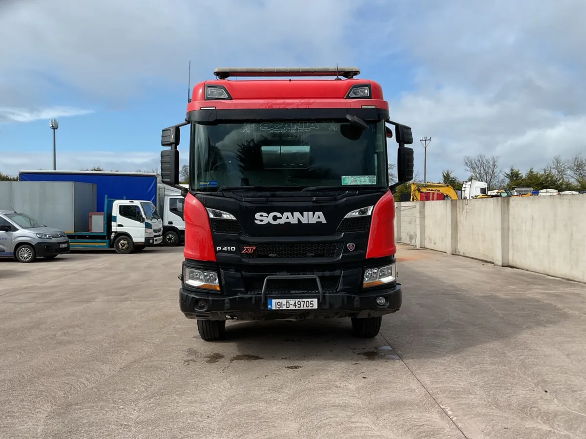2019 Scania P410 XT 8x4 Tipper - Image 2