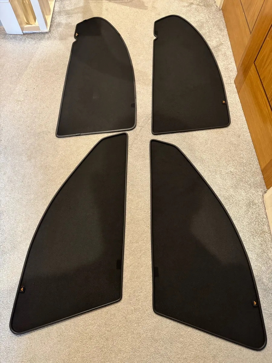 Window blinds for BMW E60 - Image 1