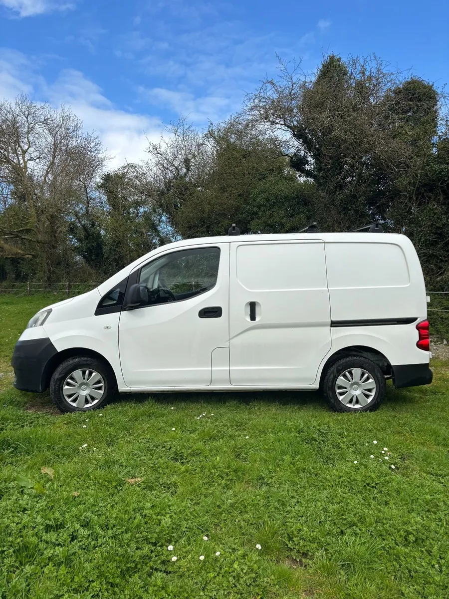 Nissan NV200 2017 - Image 2