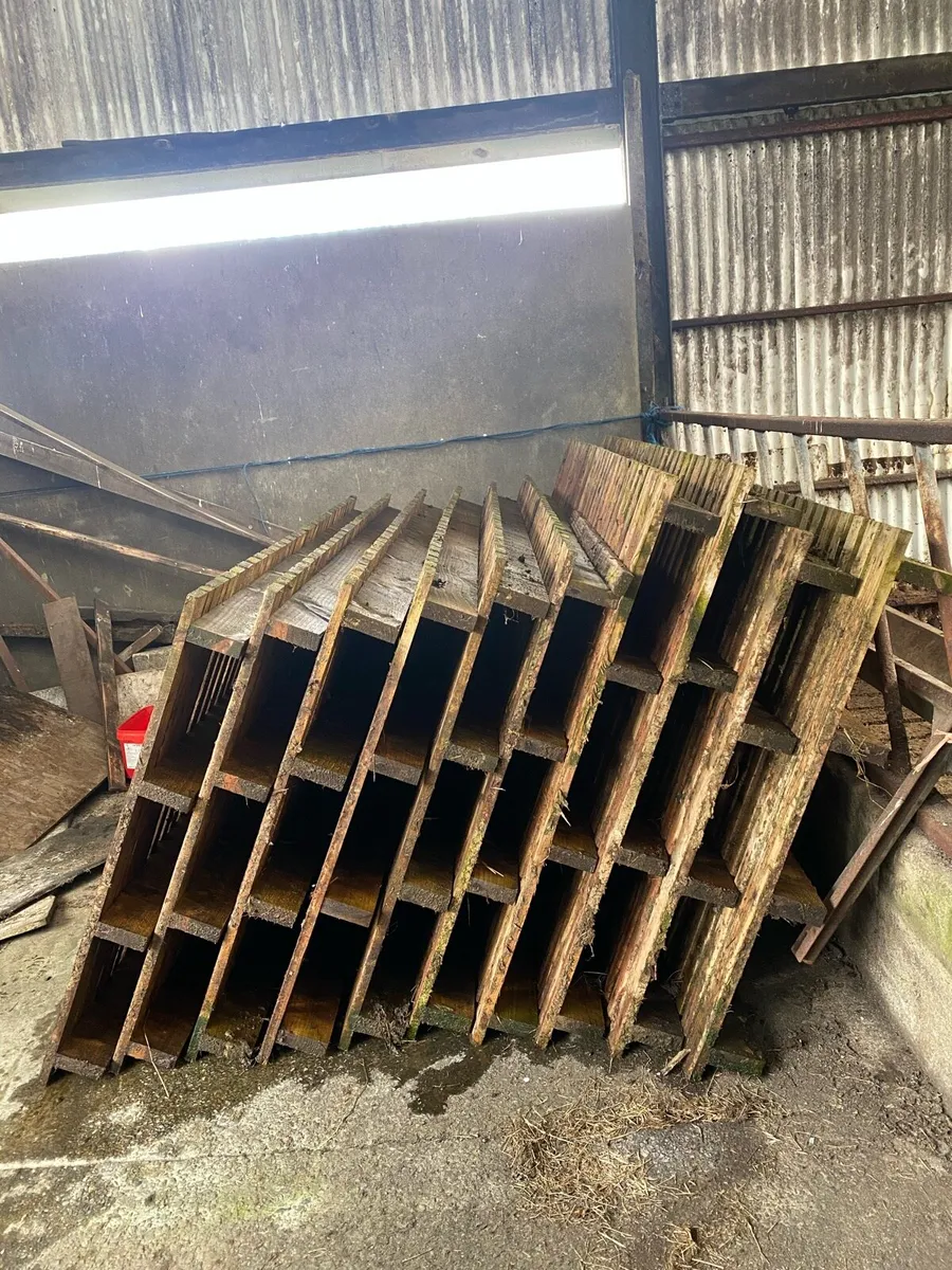 Sheep slats - Image 2
