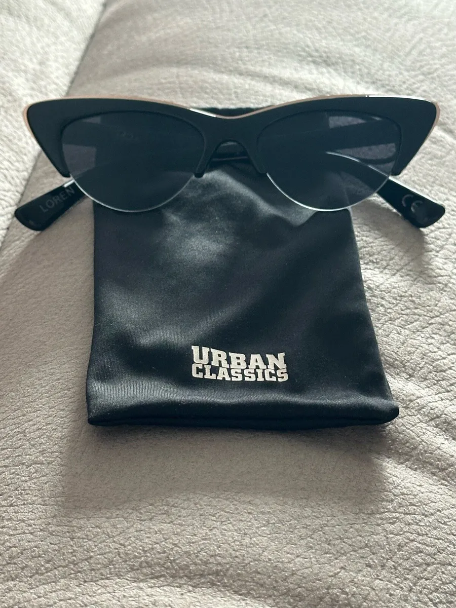 BNW Loren Cat eye sunglasses - Image 3