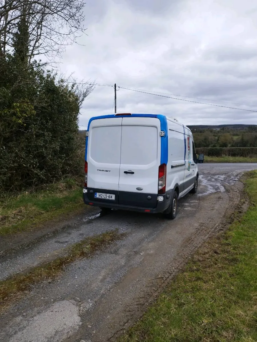 142 Ford Transit Fridge Van - Image 3