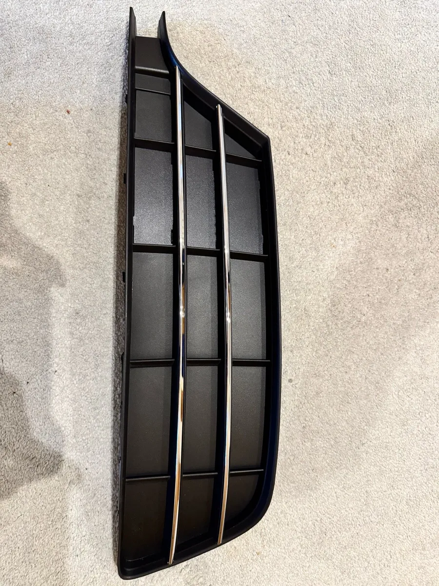 Bumper Grill for Audi A7 2016 left side - Image 1