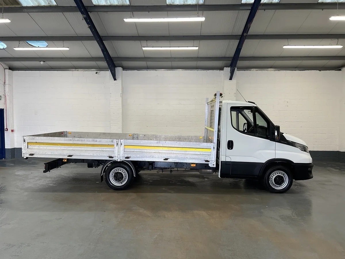 2022 Iveco Daily Dropside Van - Image 1