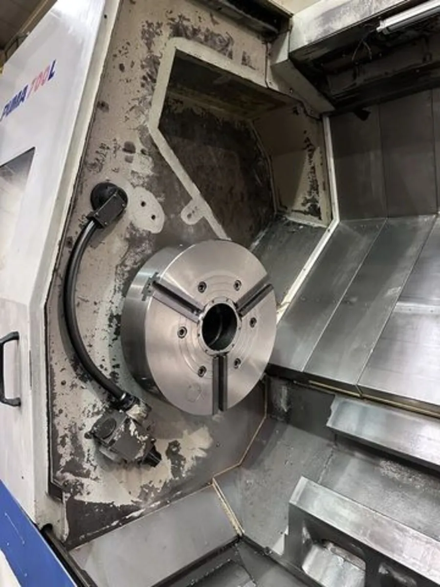DOOSAN PUMA 700L CNC LATHE - Image 2