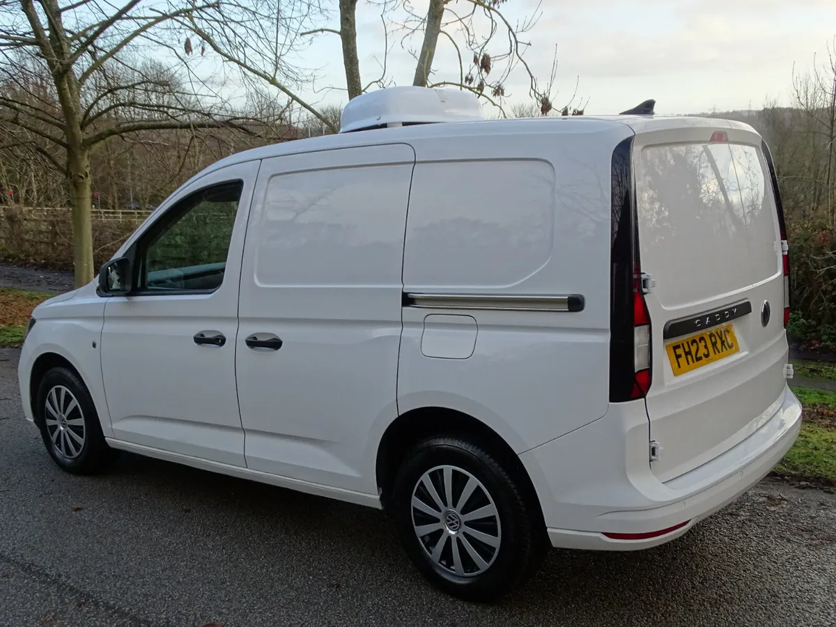 2023 Volkswagen Caddy Refrigerated Van - Image 4
