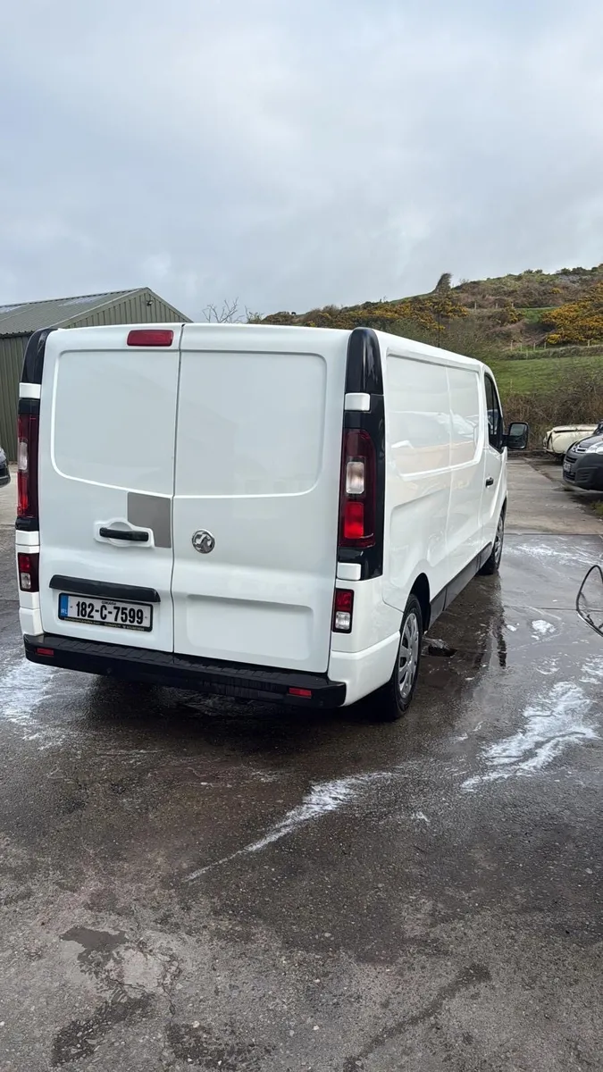 Opel / Vauxhall Vivaro 2900 Sportive cdti - Image 4