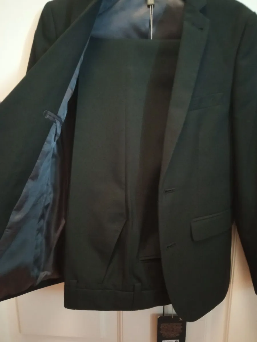 Suit Jacket and Trousers - Image 3