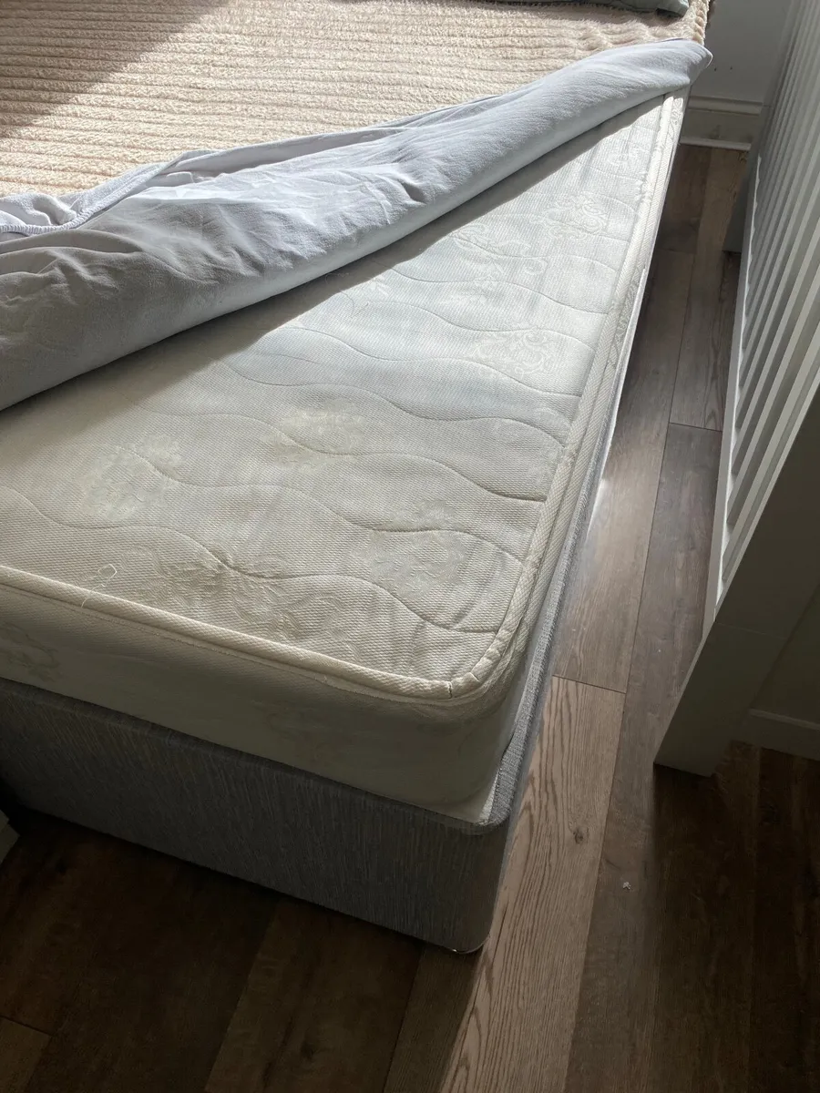 DOUBLE BED - Image 3