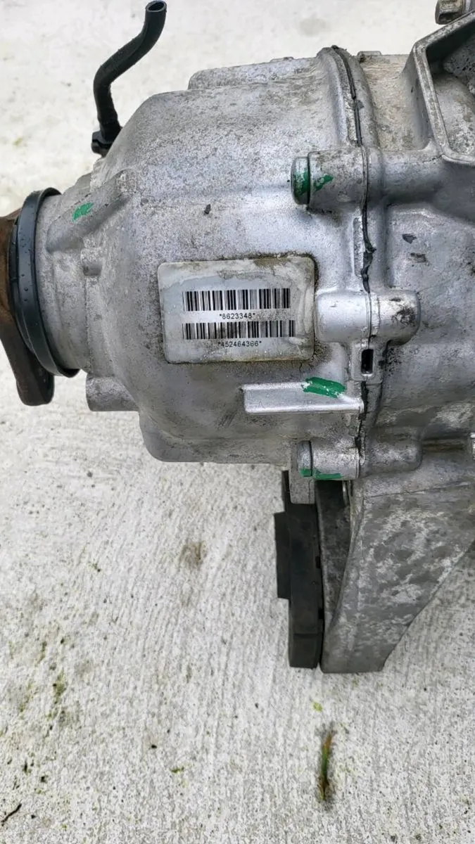 BMW automatic gearbox with transfer box GA8HP75Z. - Image 2