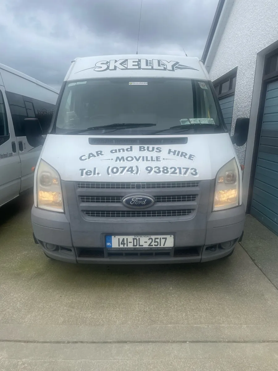 141 Ford Transit Minibus - Image 1