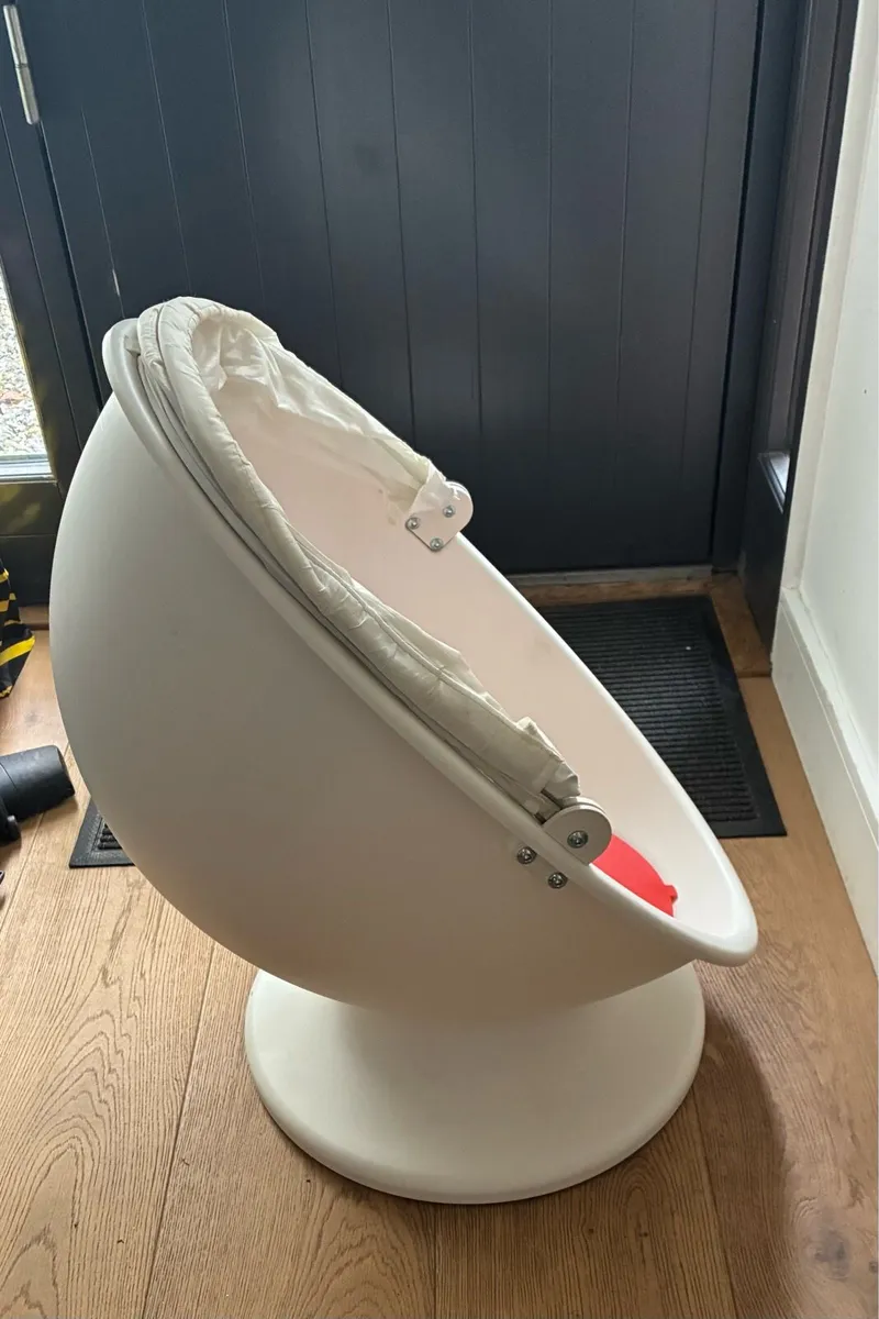 Kids swivel chair - Image 2