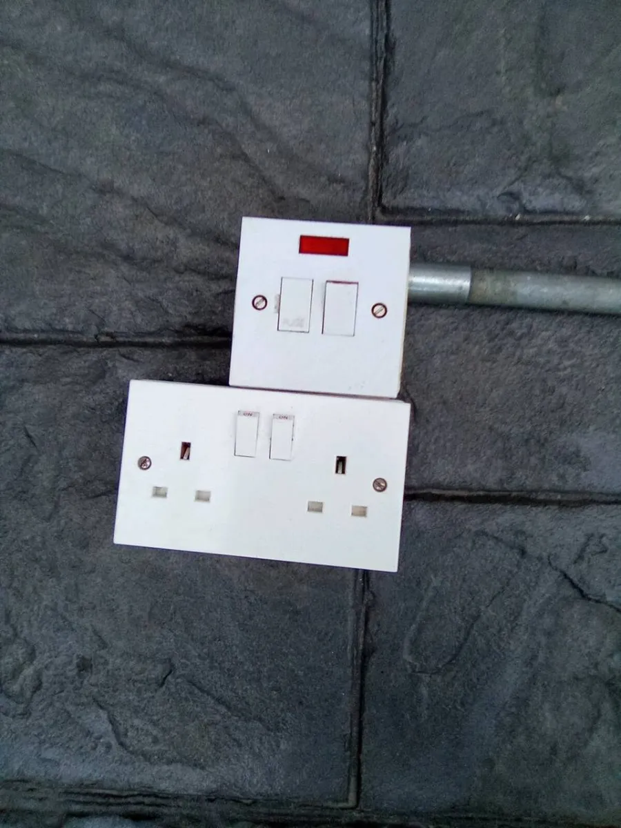 TWIN.  SOCKETS AND. SPUR. SWITCH. SURFACE. BOXS - Image 2