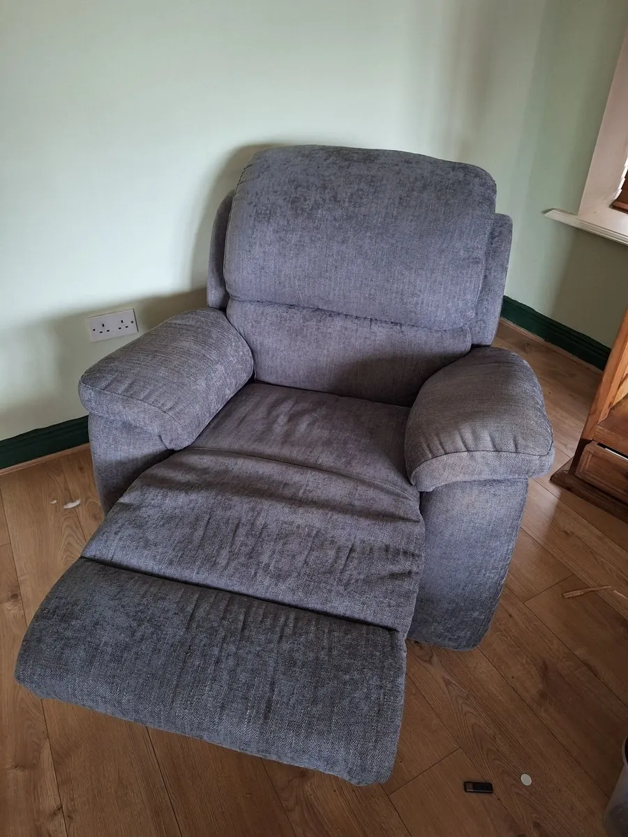 Recliner - Image 1