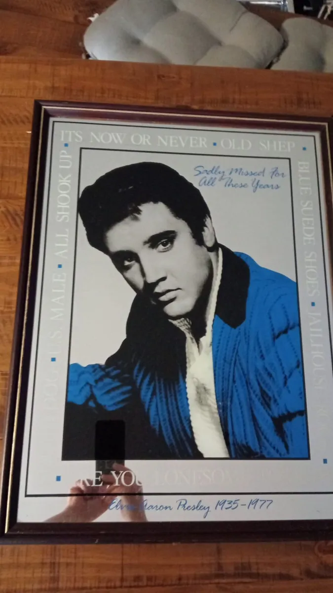 Vintage Elvis bar pub mancave mirrors x2 - Image 2