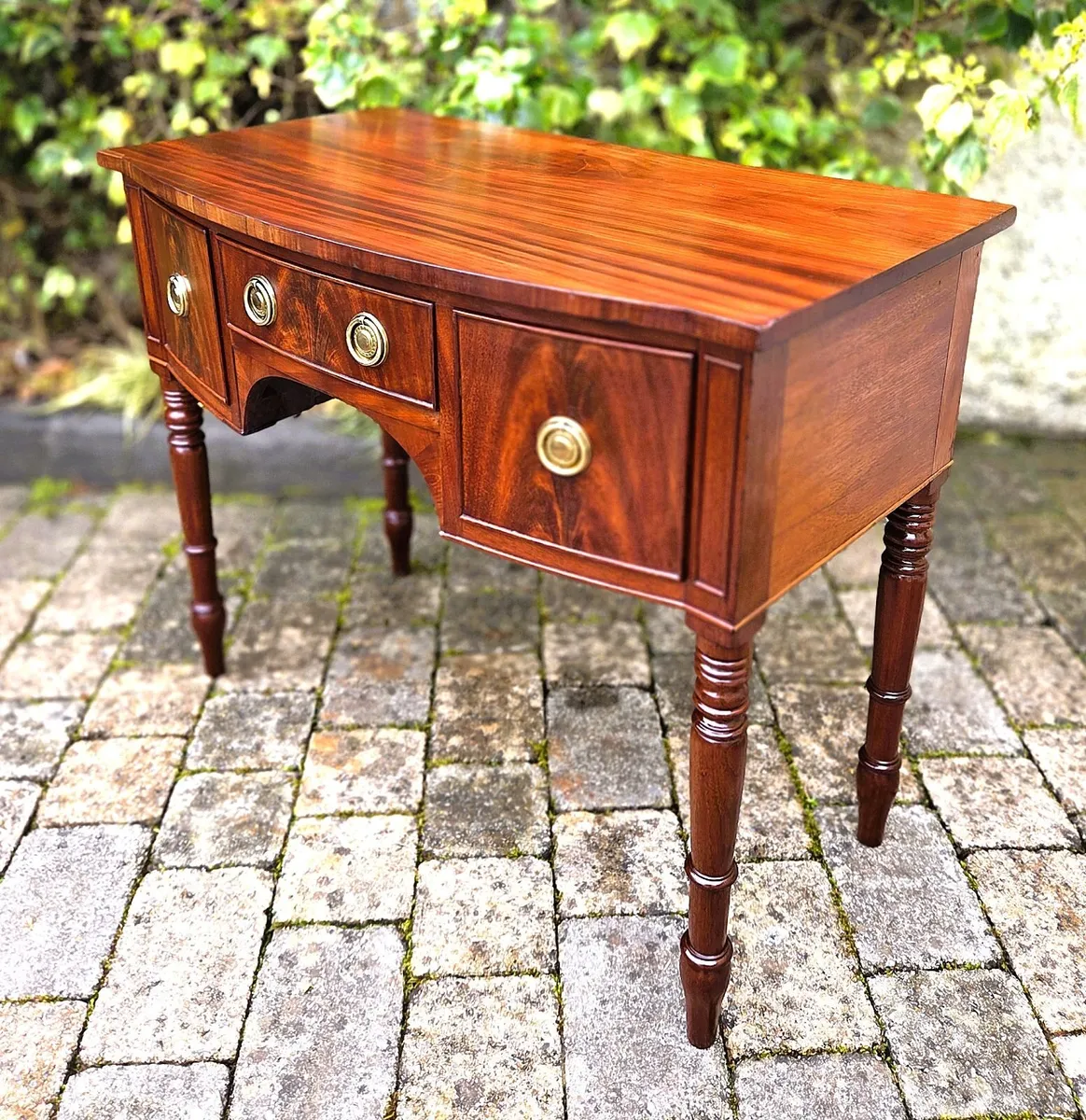 Compact Georgian Sideboard- Circa 1830 - Image 2