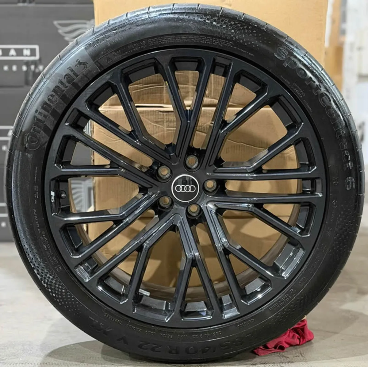 22" Genuine AUDI RS Q8 SQ8 Wheels & Continentals - Image 4