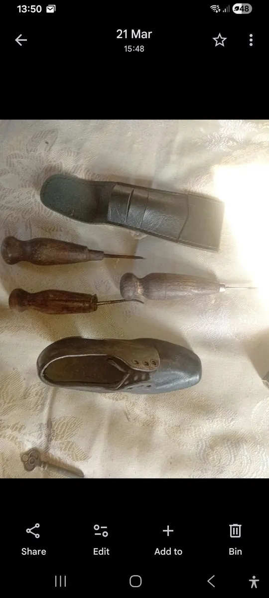 Old cobbler tools - Image 4