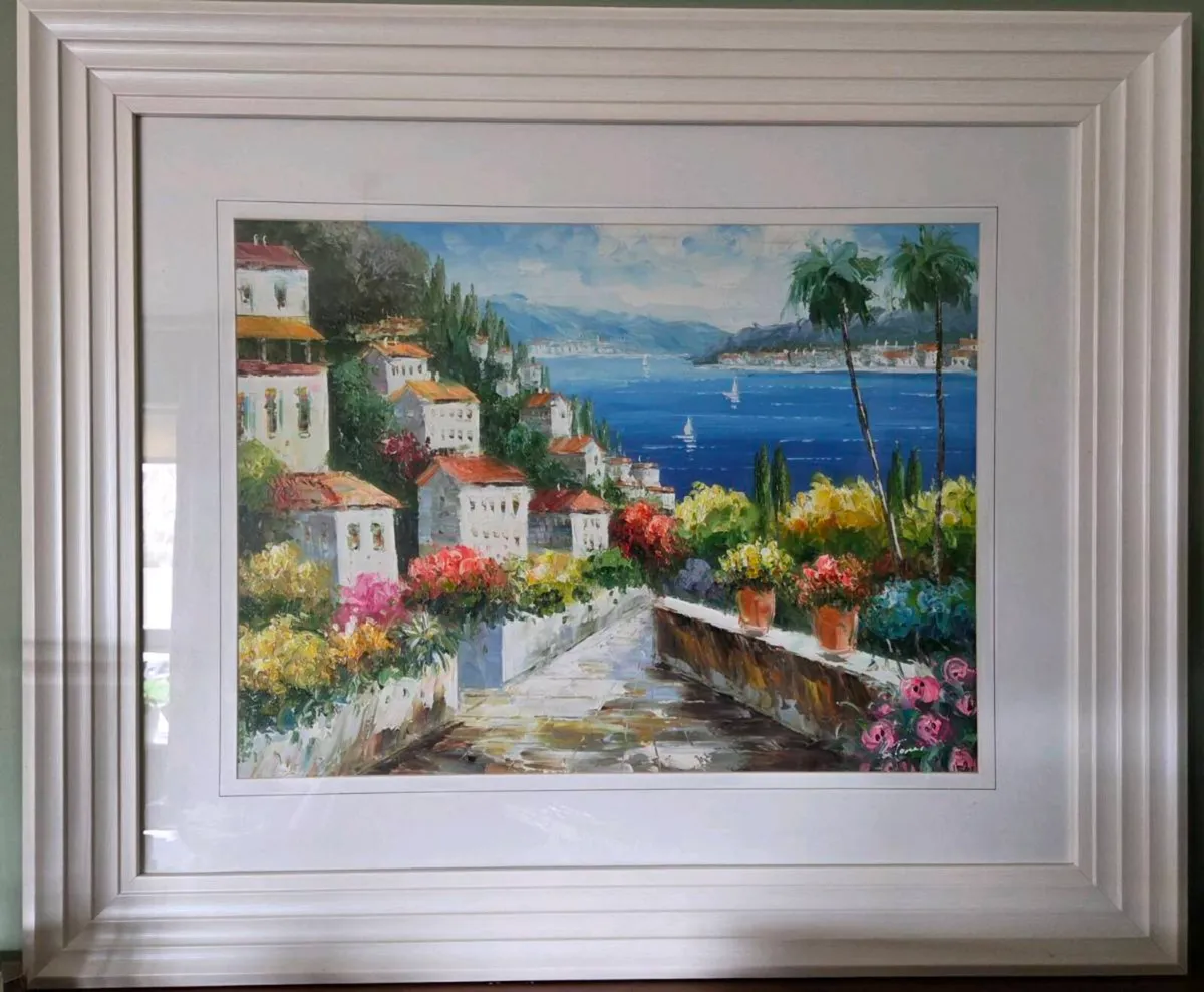 Large, Beautiful Pictures - Image 1