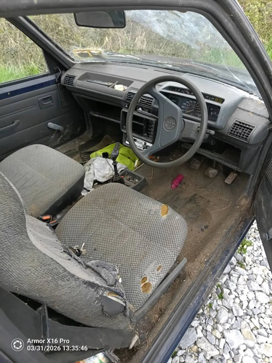 1986 Peugeot 205 van - Image 3