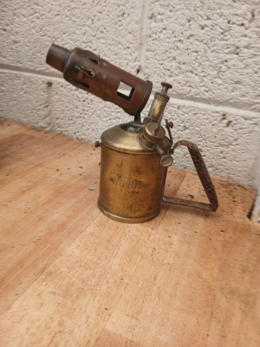 Brass ornaments - Image 2