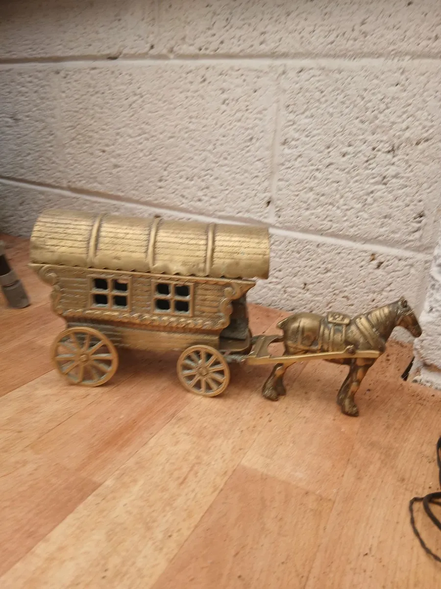 Brass ornaments - Image 1