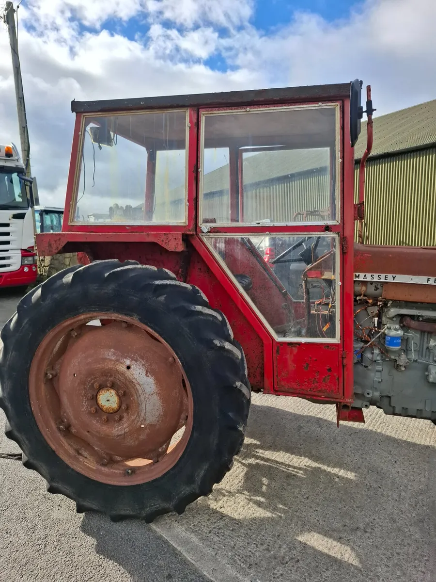 TRACTOR CABS - Image 2