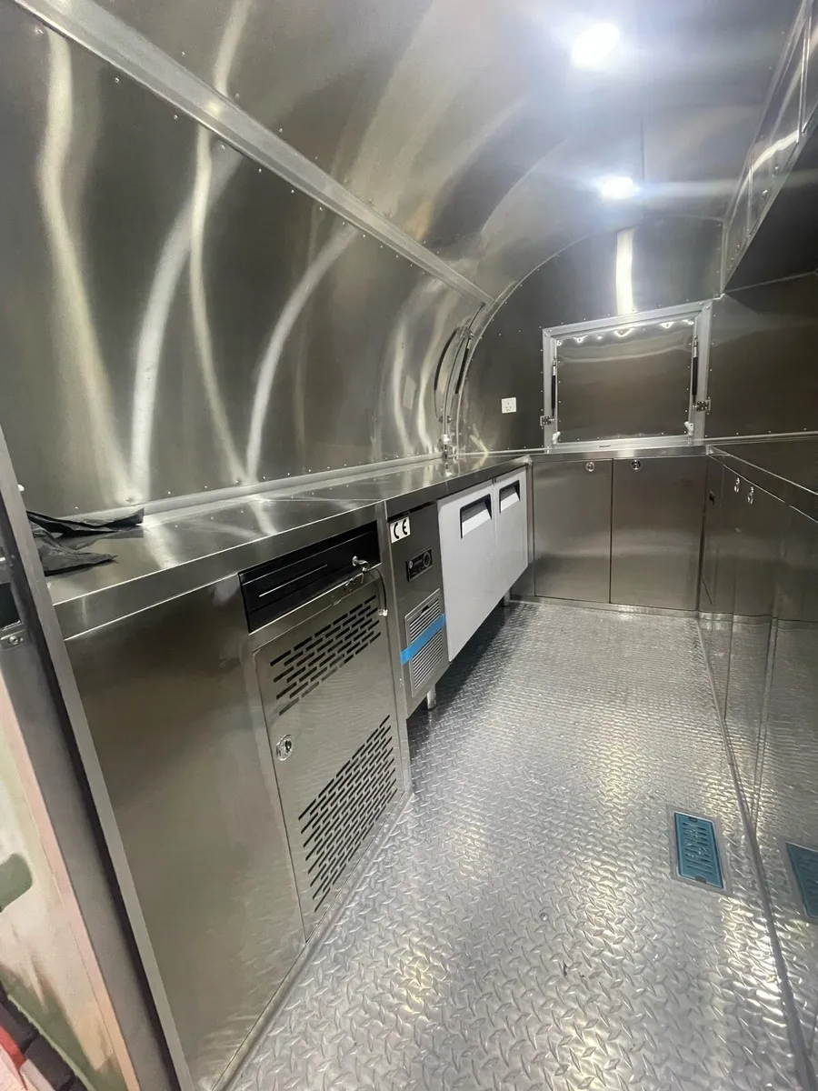Food/ Coffee Trailer - Image 2