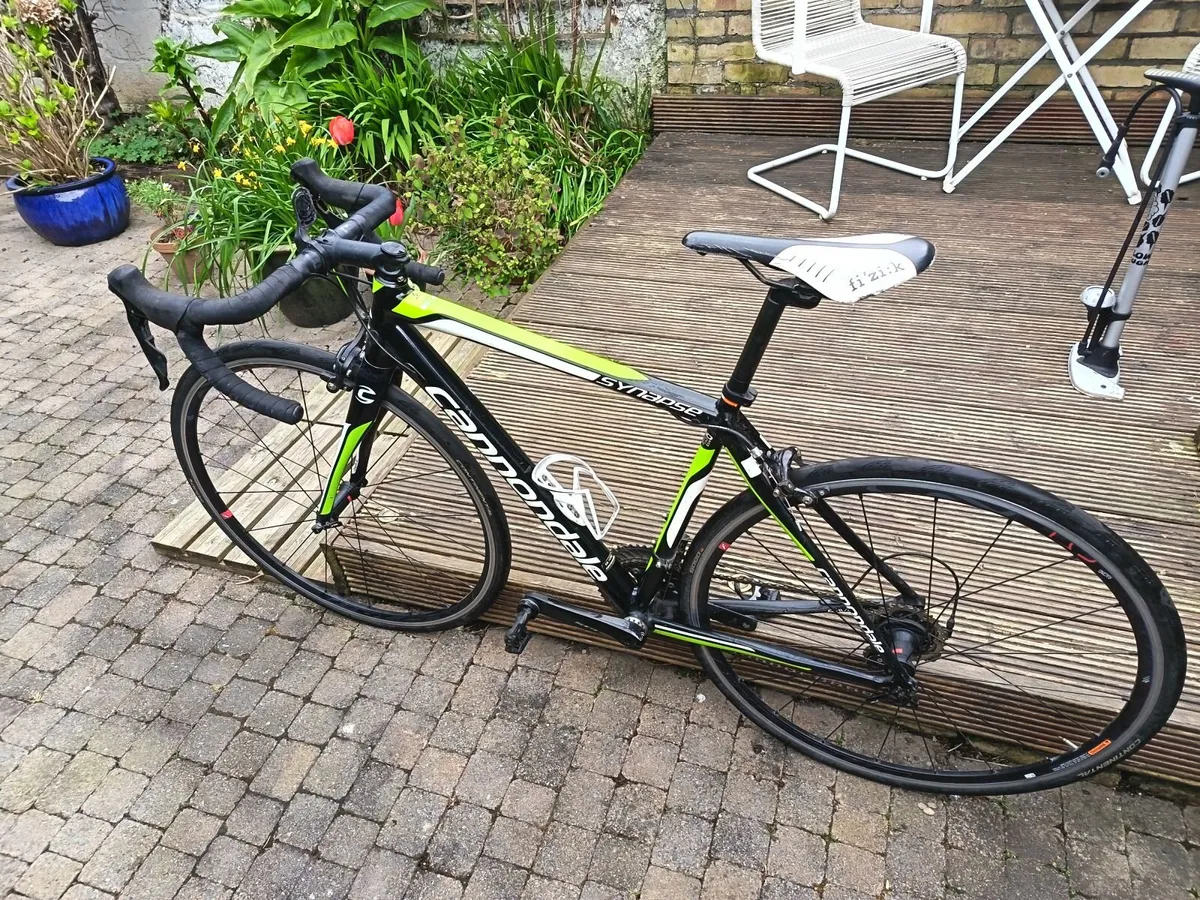 Road bike - Image 2