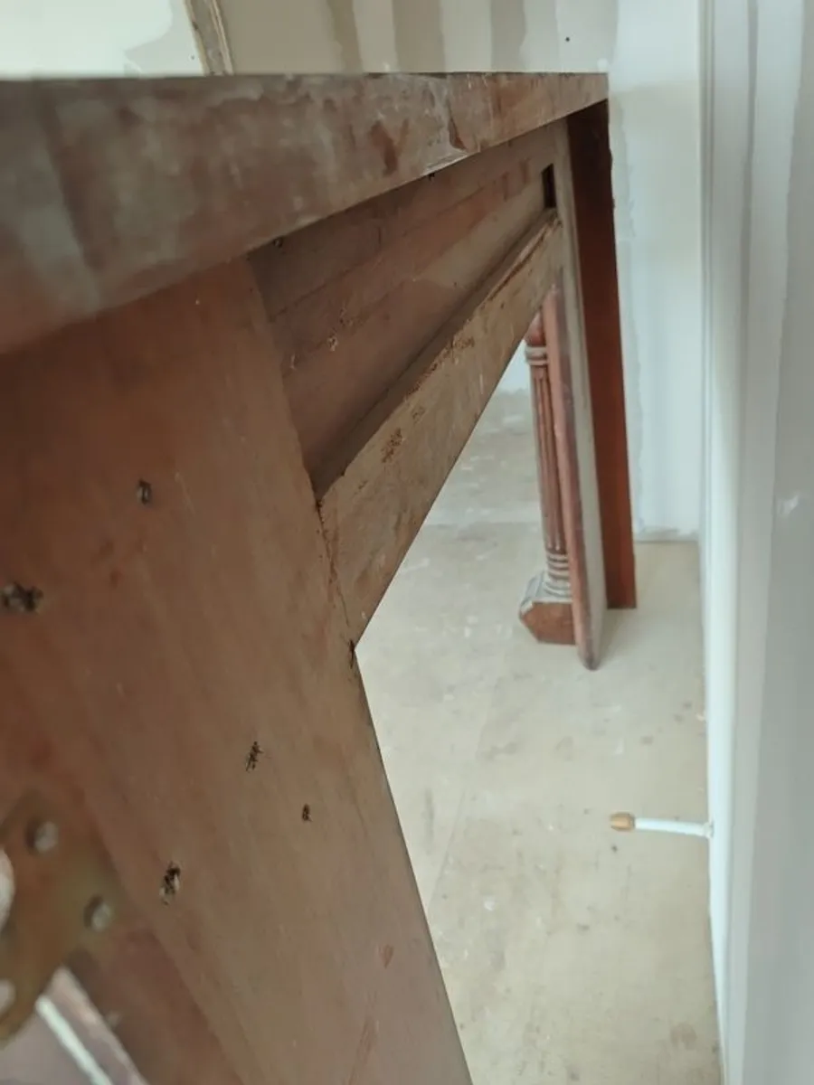 Solid mahogany fireplace - Image 3