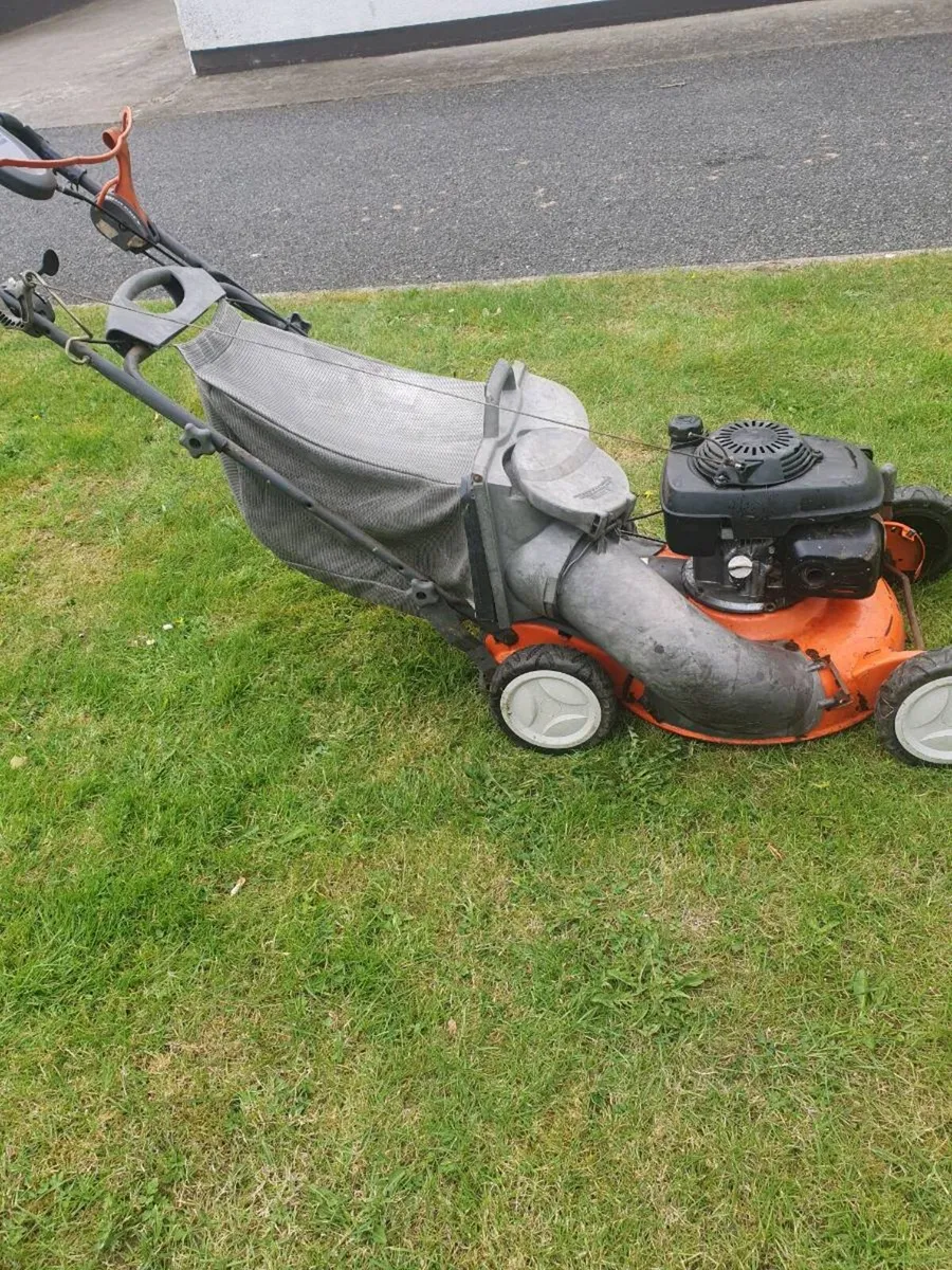Hosqvarna 20 inch mower - Image 3