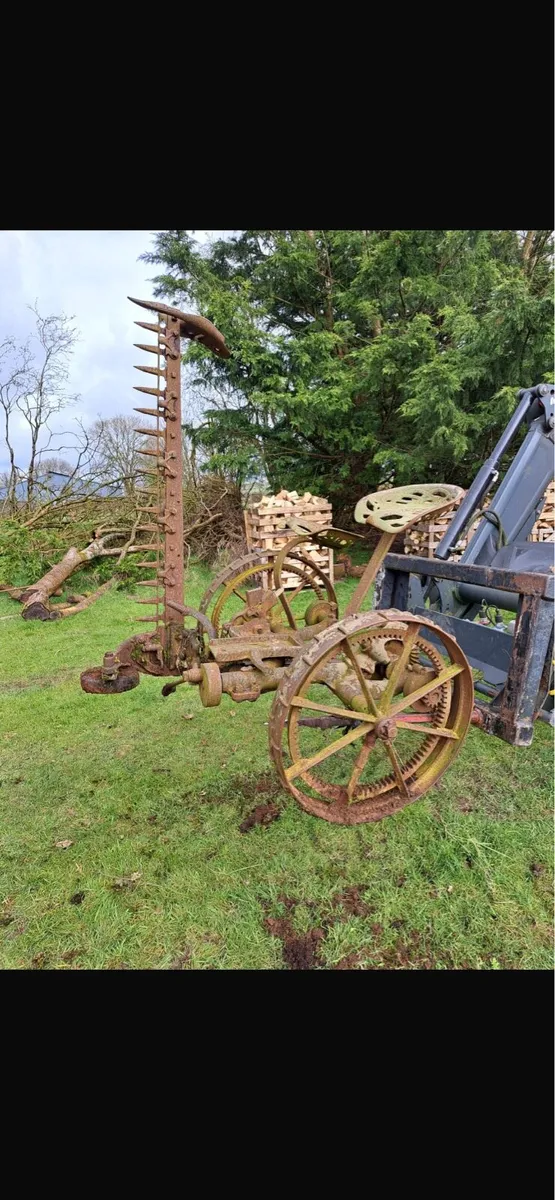 Vintage Pierce Mowing Machine - Image 1