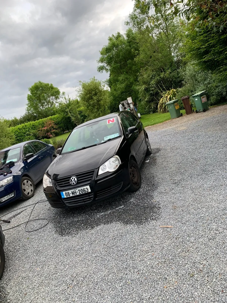 VOLKSWAGEN POLO - Image 1