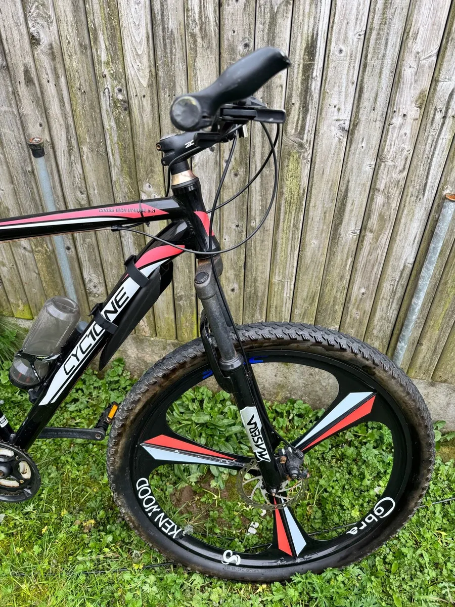 Mountain Bike Cyclone 26” - Image 4