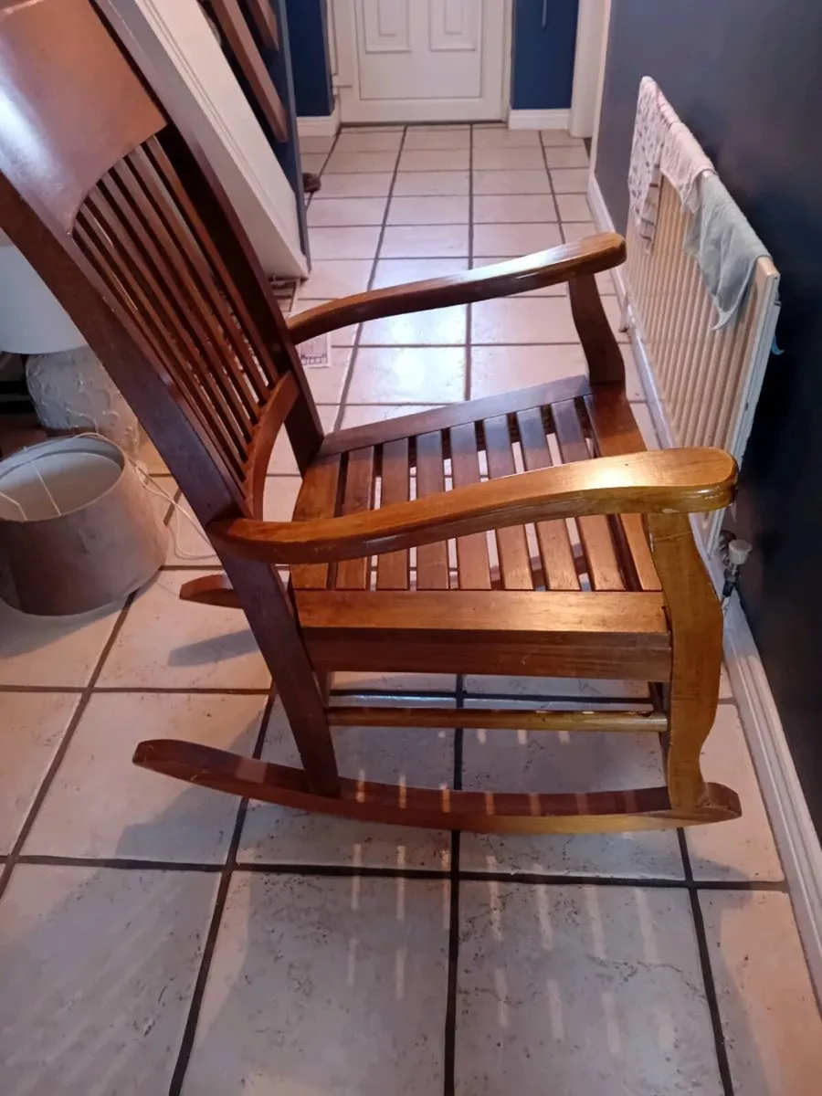 Rocking chair - Image 3