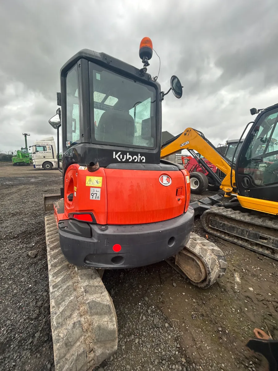 2015 U55-4 Kubota digger - Image 2