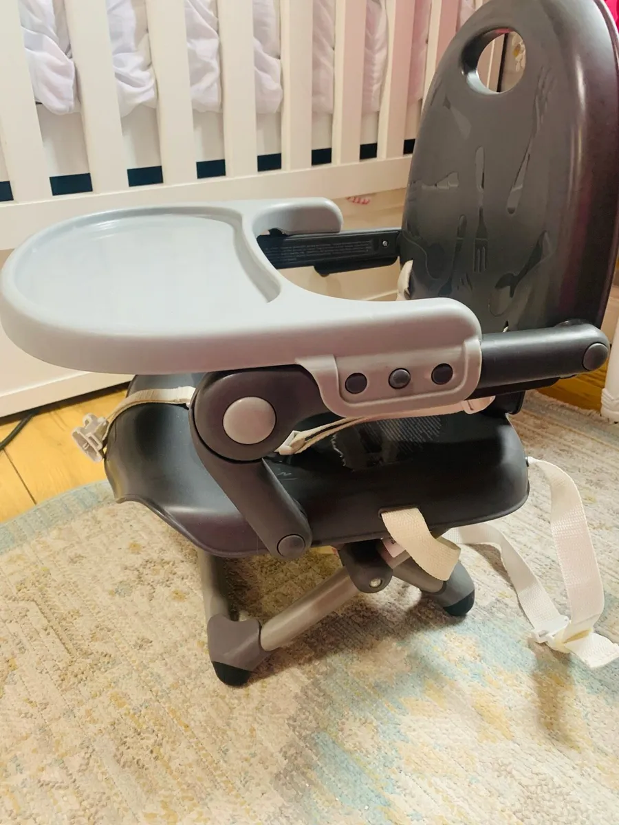 Chicco high chair - Image 2