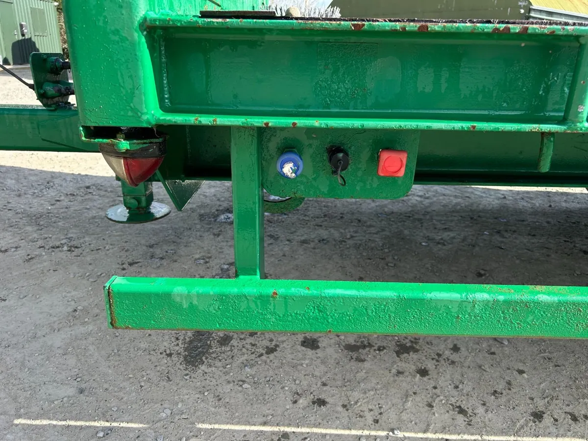 Lowloader For Sale - Image 3