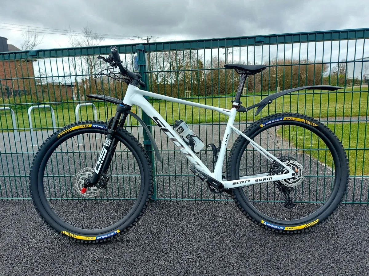 Scott Scale Mountain Bike - Image 2