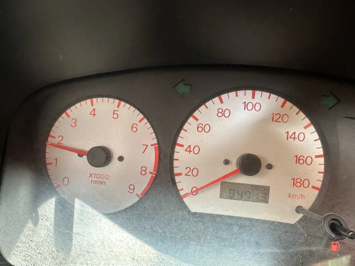 Mitsubishi Evolution 4 RS - Image 4