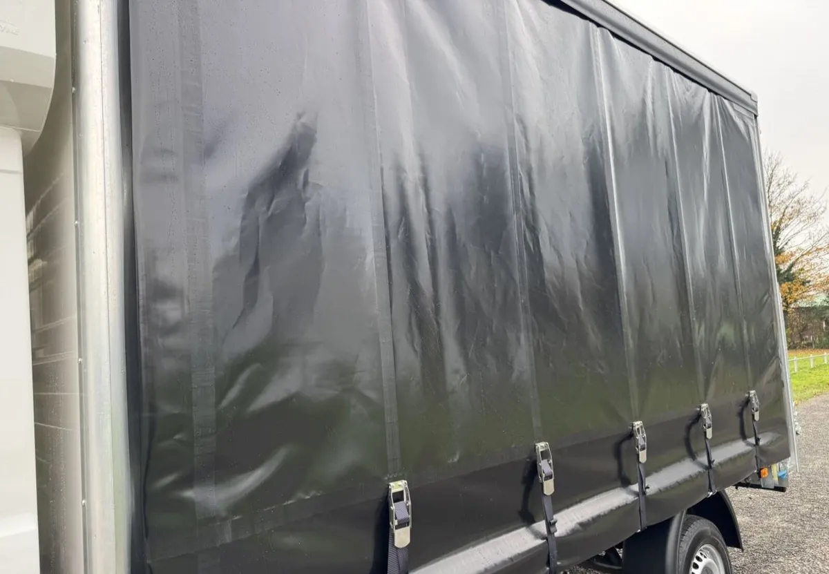 2022 Volkswagen Crafter Curtain Sider Van - Image 3