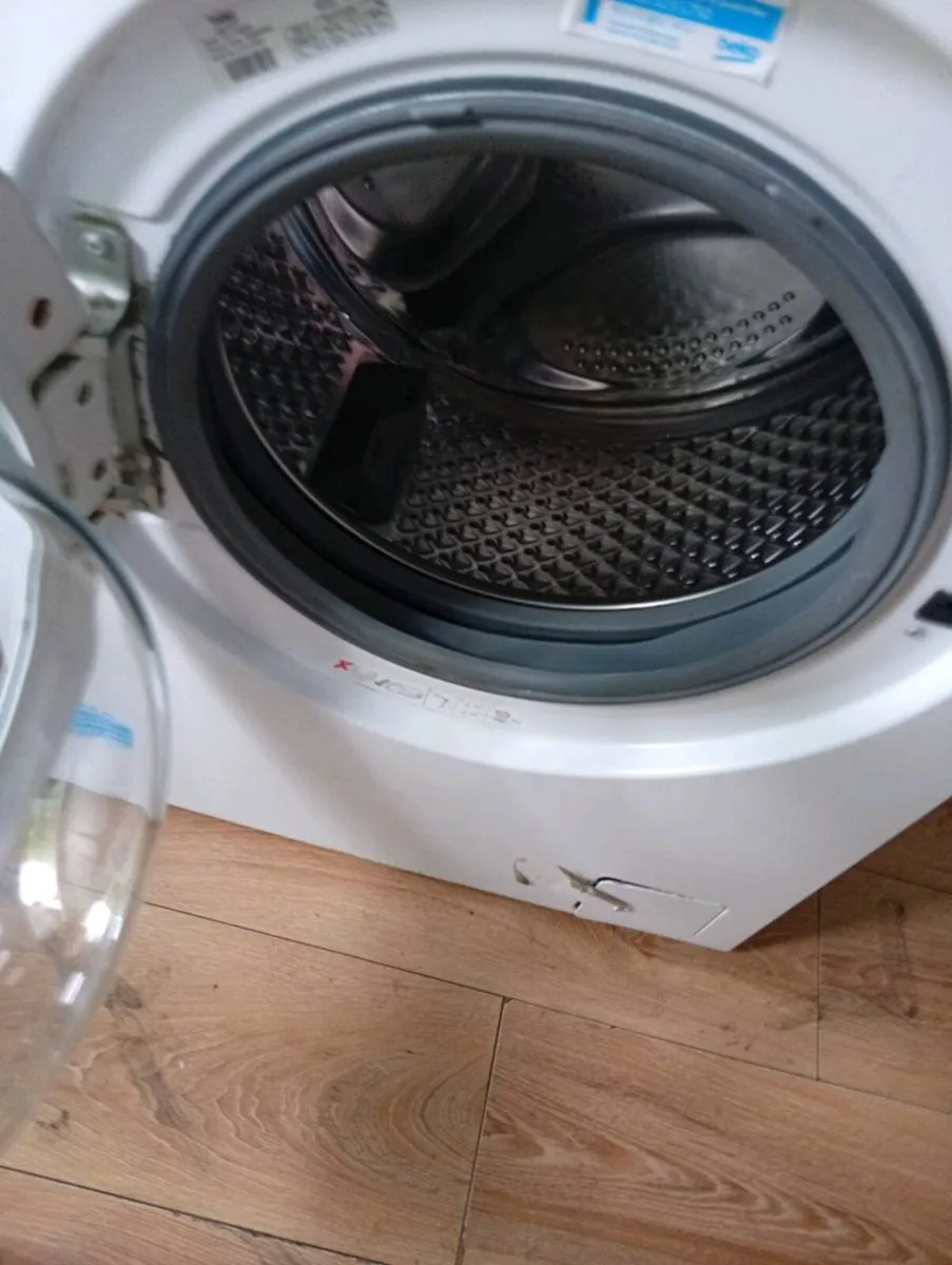 Washing machine - Image 2