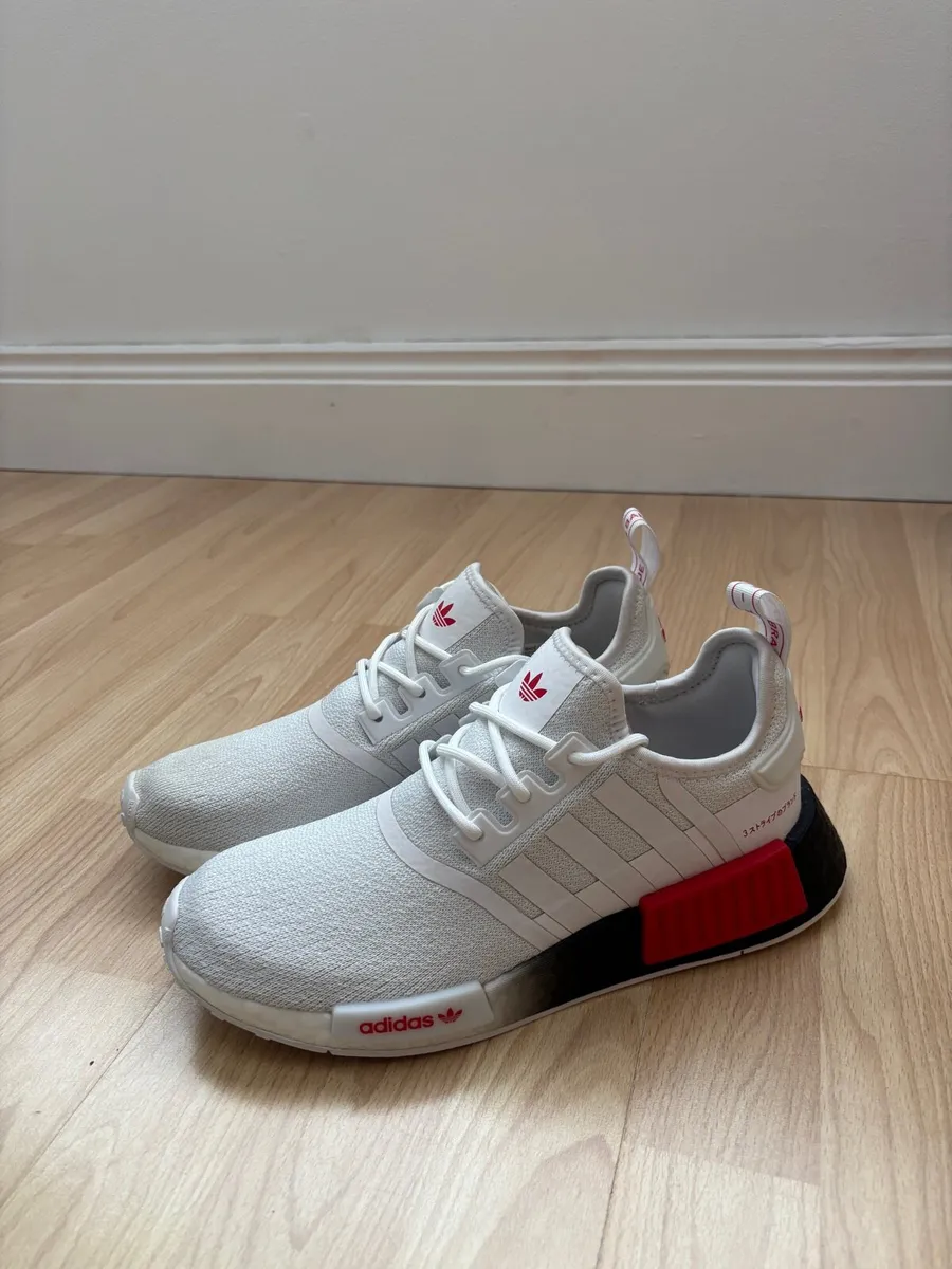 Adidas NMD_R1 Japanese text edition - Image 2