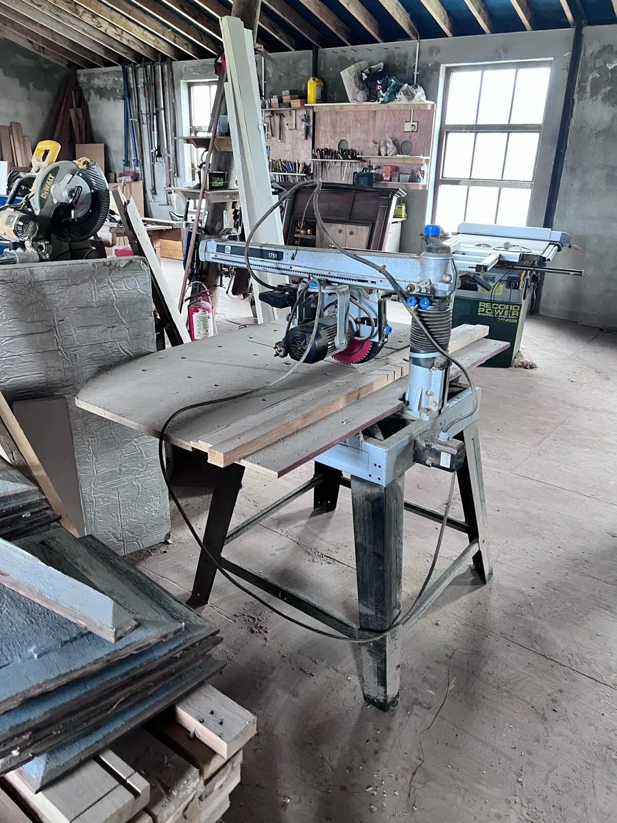 Elu 1751 Saw Bench - Image 1