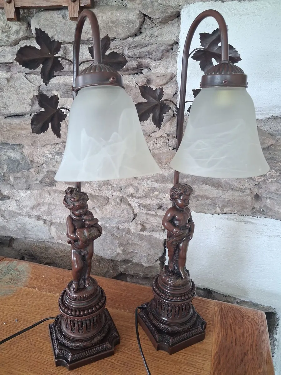Beautiful Vintage Lamp stands - Image 1