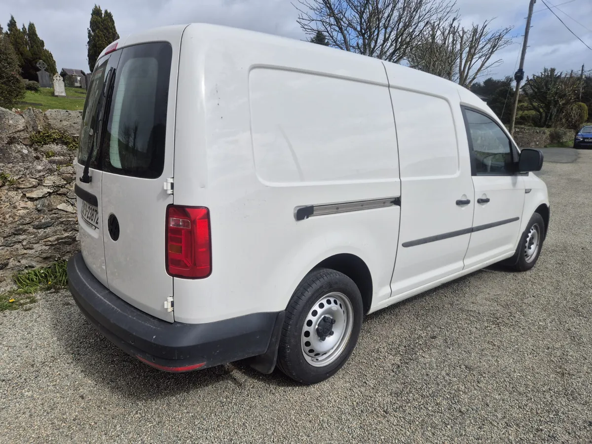 Volkswagen Caddy 2019 8950 plus vat LOW KMS - Image 3