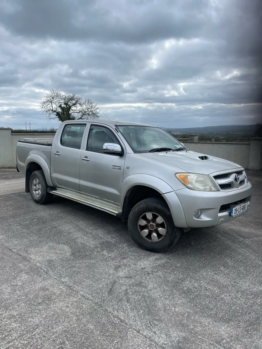Toyota hi lux - Image 1